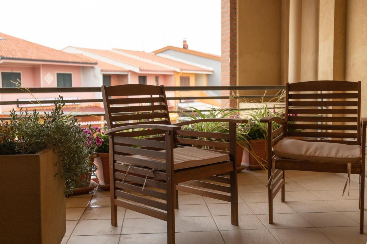 Case Fiorite Riola Sardo Buitenkant foto